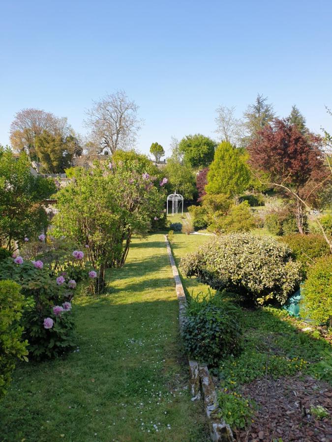La Maison Des Thermes, Chambre D'Hote Saintes Exteriér fotografie